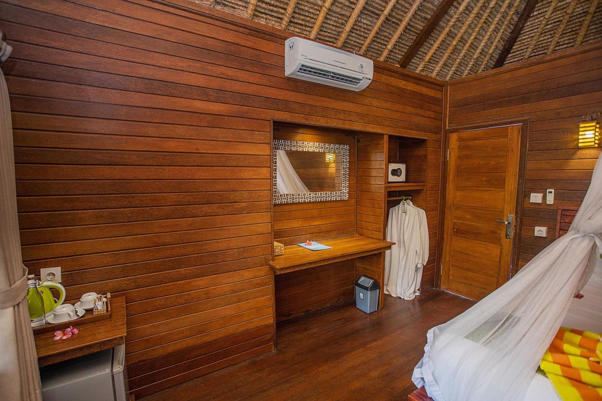 Lembongan Mantra Huts Hotel Buitenkant foto