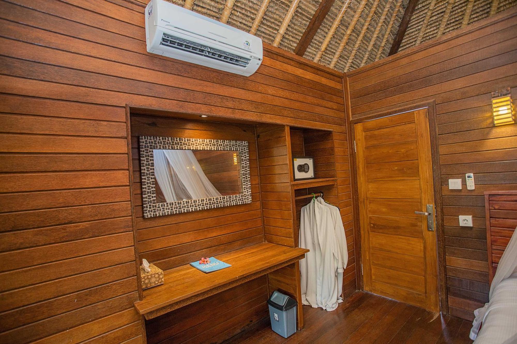 Lembongan Mantra Huts Hotel Buitenkant foto